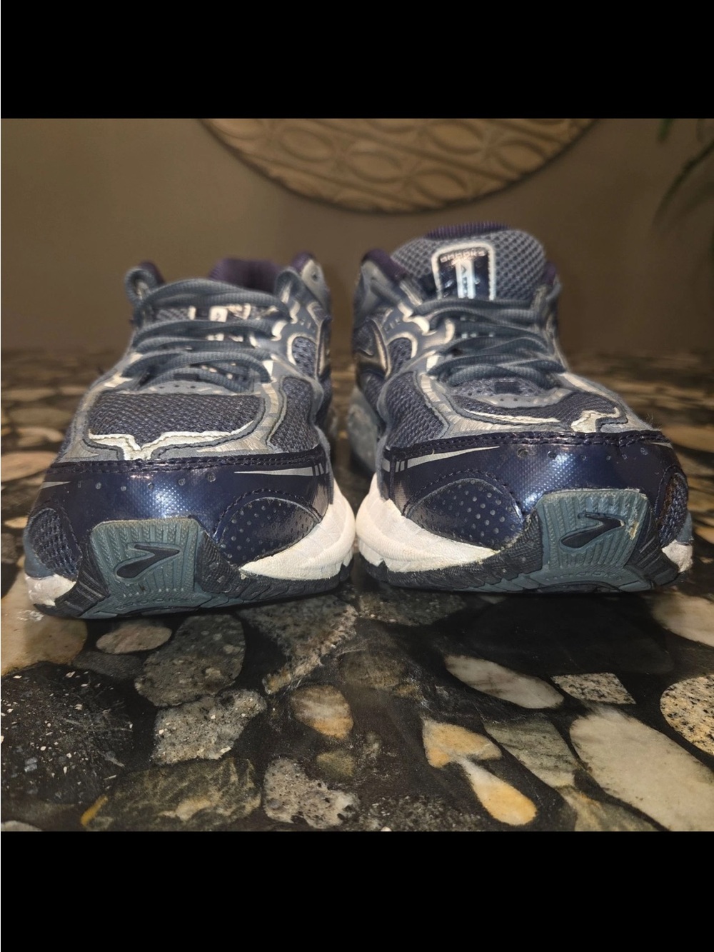Brooks Addiction 11 Mens Running Shoes Blue Silver Gray Sneakers Size 11 - Picture 4 of 9